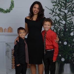 Meet your Posher, Dara